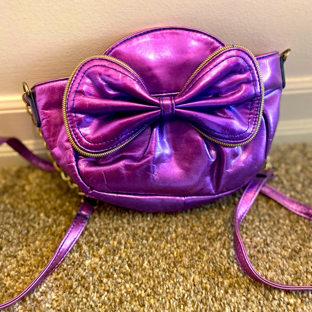 Betsey Johnson Mini Bow Wow Crossbody Bag Metallic Purple